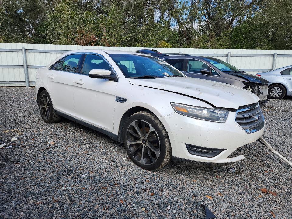 Продажа на аукционе авто 2015 Ford Taurus, vin: 1FAHP2E82FG100230, номер лота: 77717245