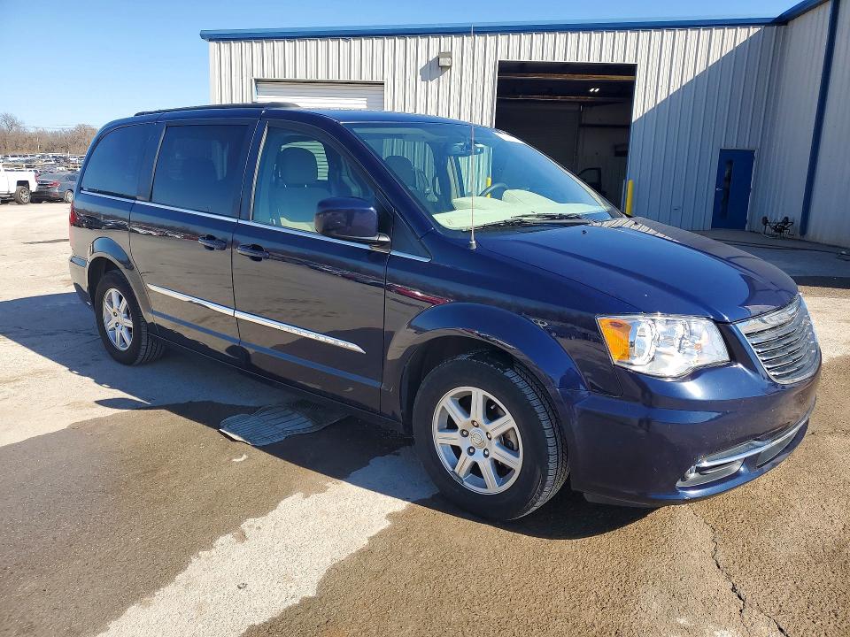 2012 Chrysler Town & Cou მანქანა იყიდება აუქციონზე, vin: 2C4RC1BG2CR233077, აუქციონის ნომერი: 77002035