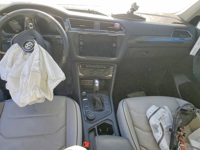 74112885 :رقم المزاد ، 3VV4B7AX7LM095837 vin ، 2020 Volkswagen Tiguan مزاد بيع