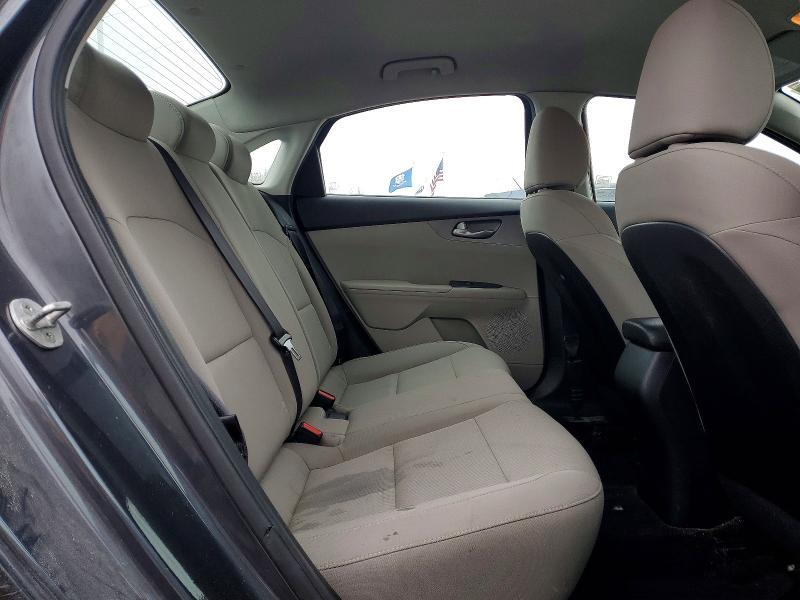 76285785 :رقم المزاد ، 3KPF24AD6LE143690 vin ، 2020 Kia Forte مزاد بيع