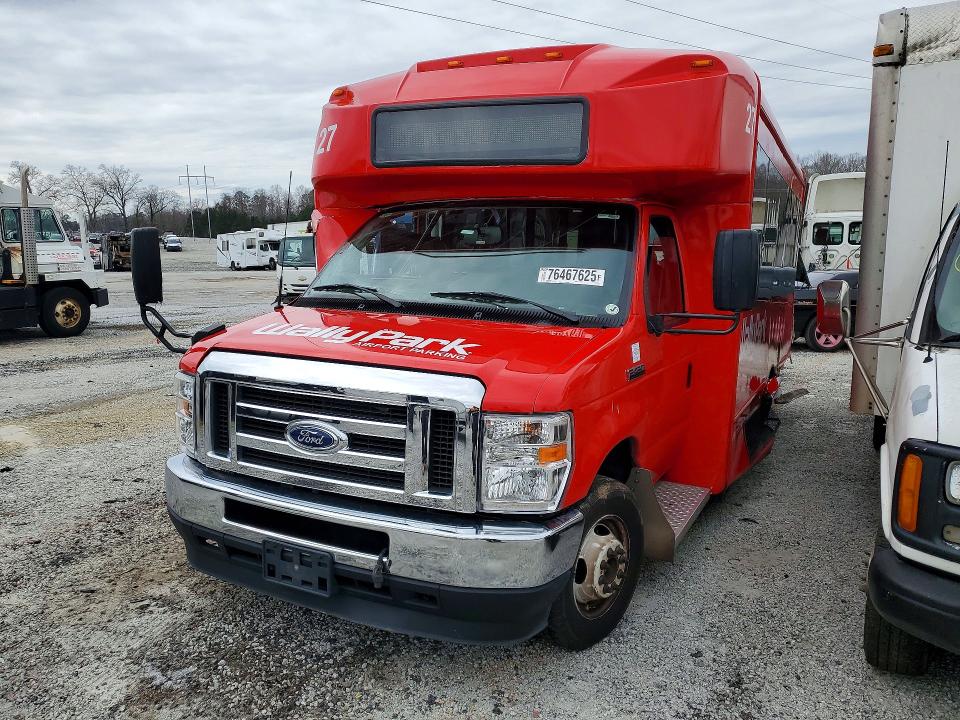 Auction sale of the 2025 Ford Econoline, vin: 1FDFE4FN5SDD02946, lot number: 76467625