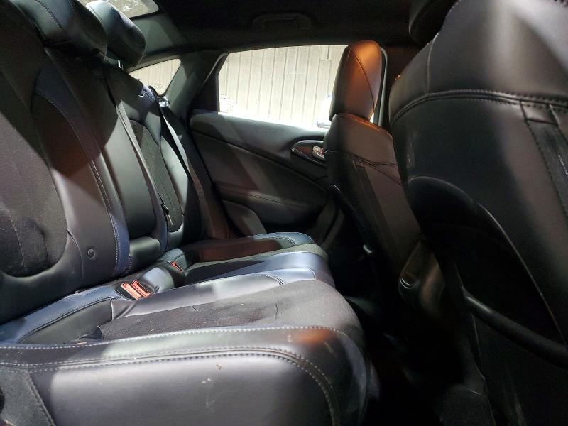 78092695 :رقم المزاد ، 1C3CCCDG2FN678391 vin ، 2015 Chrysler 200 مزاد بيع