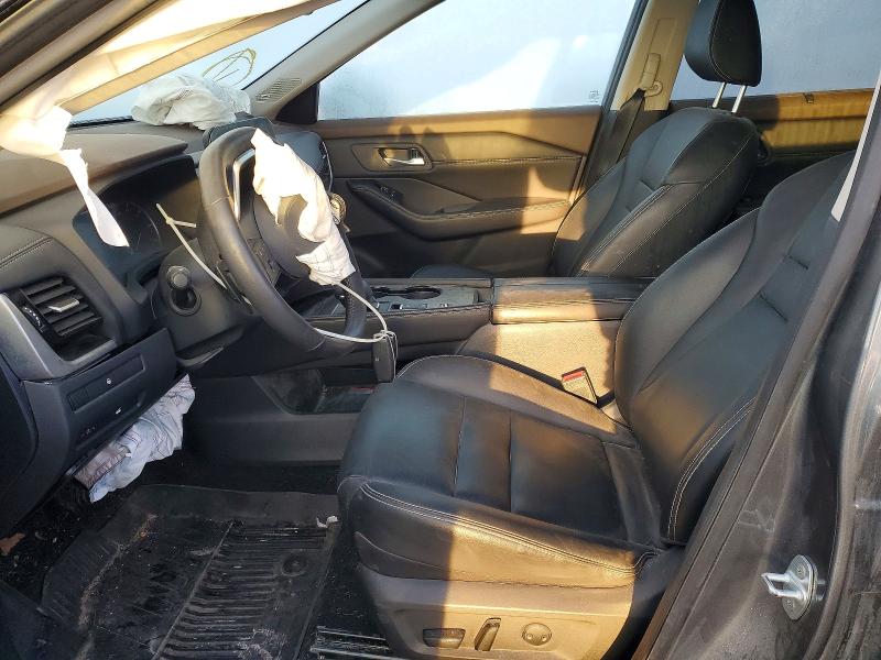 97529135 :رقم المزاد ، 5N1BT3CA2PC743396 vin ، 2023 Nissan Rogue مزاد بيع