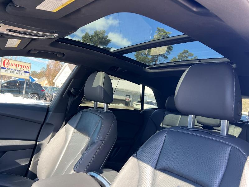 Продажа на аукционе авто 2019 Audi Q8, vin: WA1CVAF17KD047343, номер лота: 79487645