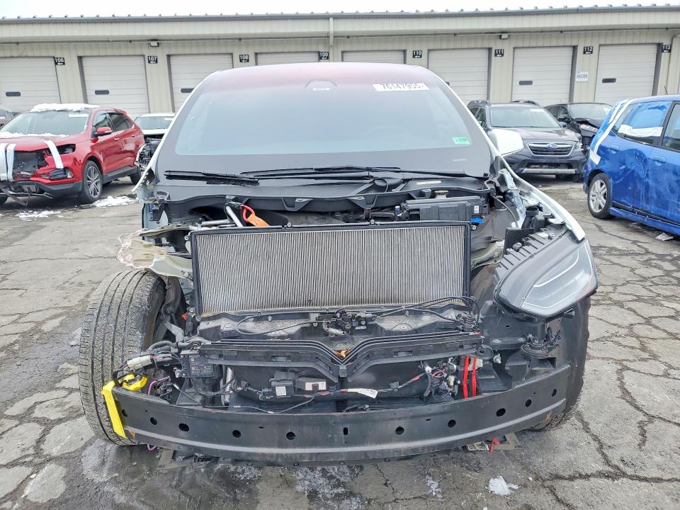 Продажа на аукционе авто 2019 Tesla Model X, vin: 5YJXCDE21KF196090, номер лота: 76147955