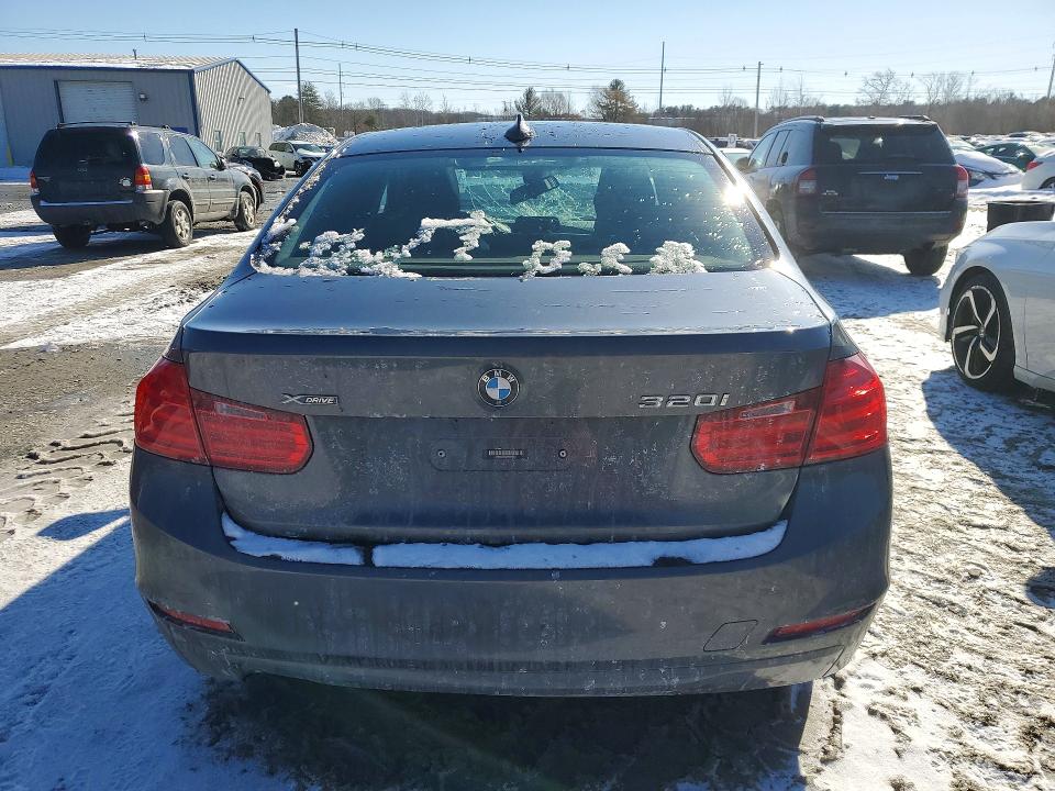 77184945 :رقم المزاد ، WBA3C3C52FP663614 vin ، 2015 Bmw 320 مزاد بيع