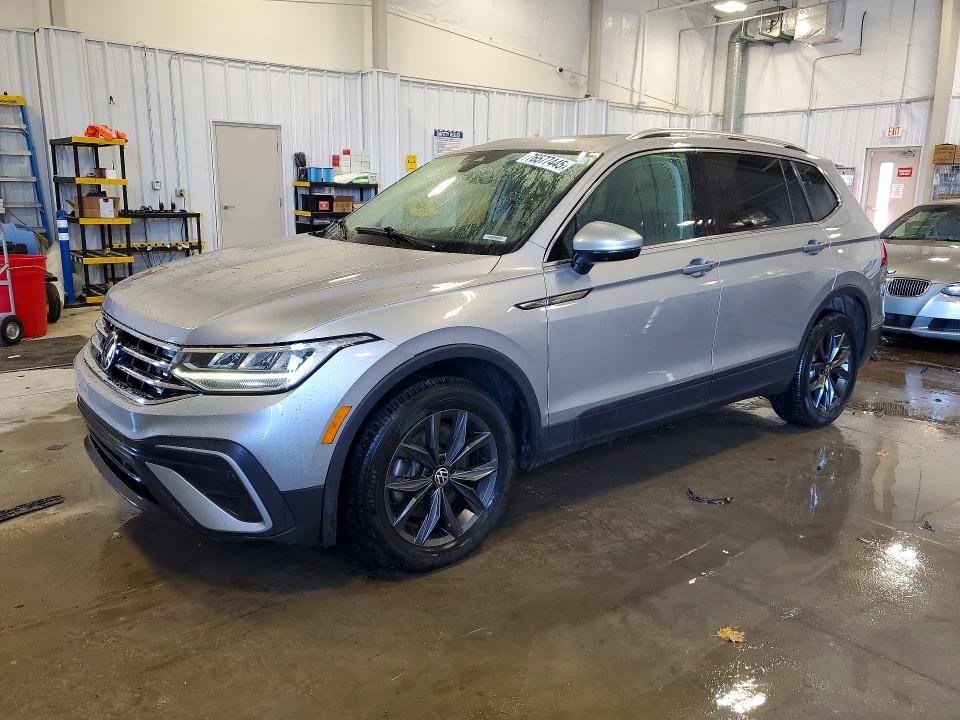 76577445 :رقم المزاد ، 3VVMB7AX5PM005560 vin ، 2023 Volkswagen Tiguan مزاد بيع