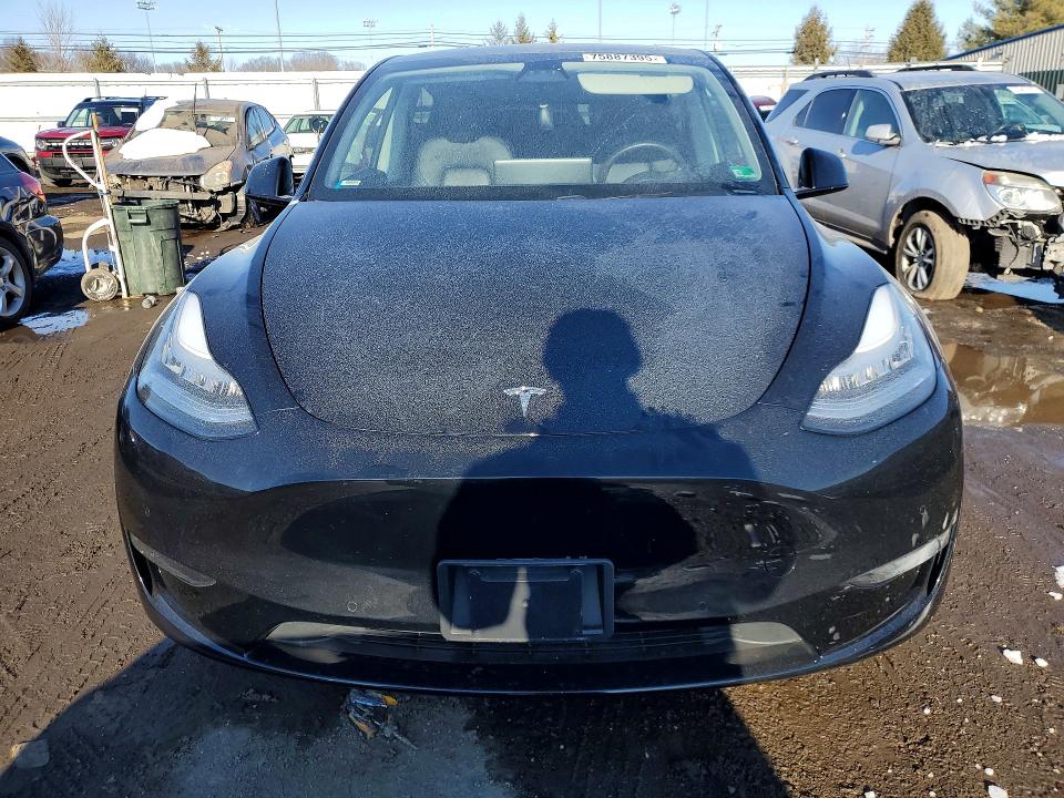 75887395 :رقم المزاد ، 5YJYGDEE3LF045403 vin ، 2020 Tesla Model Y مزاد بيع