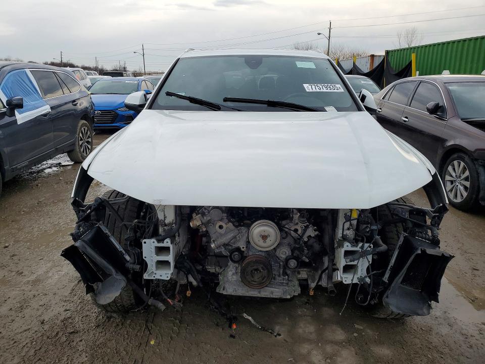 Продажа на аукционе авто 2017 Audi Q7, vin: WA1LAAF73HD035313, номер лота: 77579935