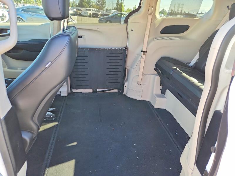 Продаж на аукціоні авто 2018 Chrysler Pacifica T, vin: 2C4RC1BG5JR305743, номер лоту: 73658775