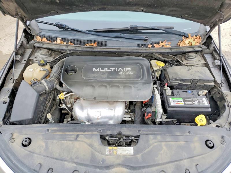 Продажа на аукционе авто 2015 Chrysler 200, vin: 1C3CCCAB2FN579935, номер лота: 77957125