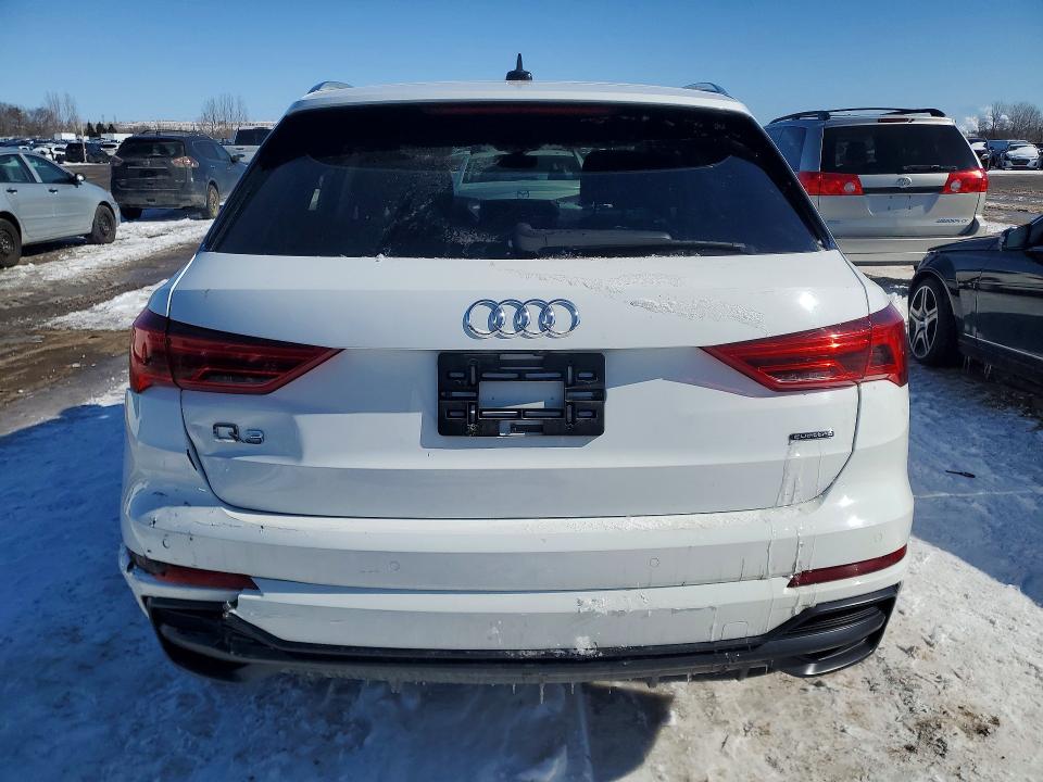 78292825 :رقم المزاد ، WA1EECF35M1132207 vin ، 2021 Audi Q3 مزاد بيع