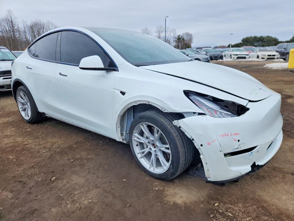 2022 Tesla Model Y მანქანა იყიდება აუქციონზე, vin: 7SAYGDEE4NF512110, აუქციონის ნომერი: 76696335