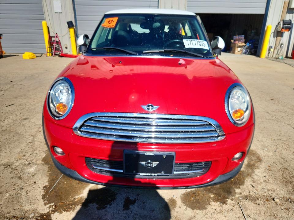 2013 Mini Cooper მანქანა იყიდება აუქციონზე, vin: WMWSU3C56DT687105, აუქციონის ნომერი: 77277855
