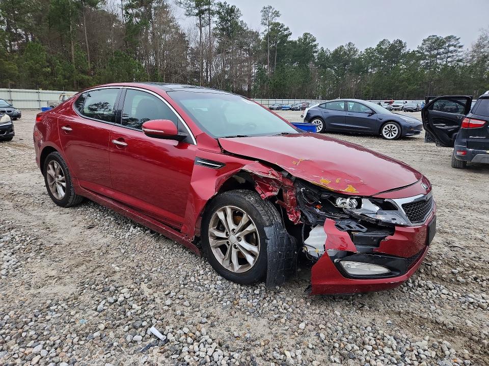 2013 Kia Optima მანქანა იყიდება აუქციონზე, vin: 5XXGN4A71DG204393, აუქციონის ნომერი: 76239685