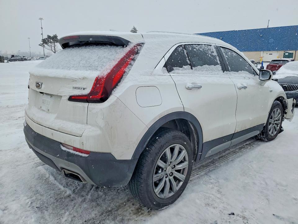 75638985 :رقم المزاد ، 1GYFZDR46MF078938 vin ، 2021 Cadillac Xt4 مزاد بيع