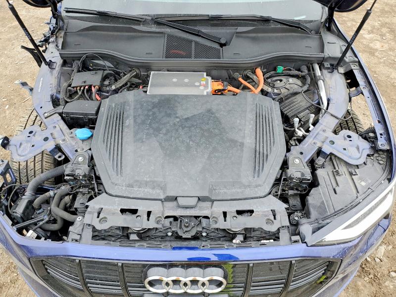 79067315 :رقم المزاد ، WA1AAAGE9NB031598 vin ، 2022 Audi E-tron مزاد بيع