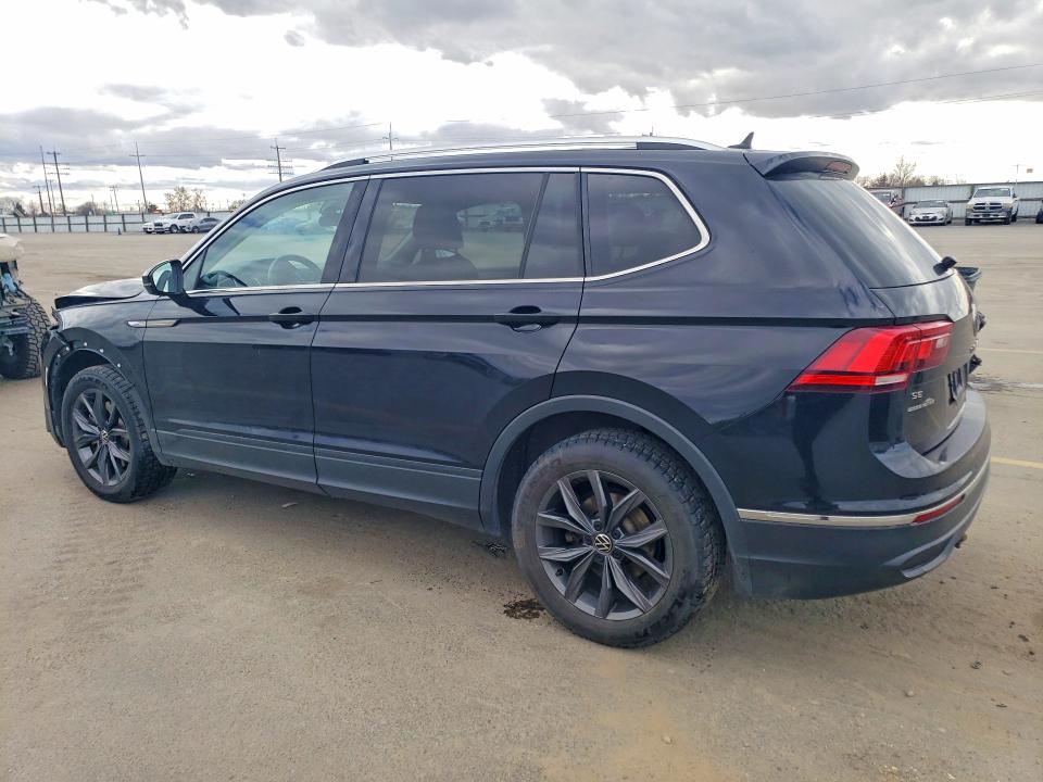 Продажа на аукционе авто 2022 Volkswagen Tiguan, vin: 3VV2B7AX8NM042932, номер лота: 77802715