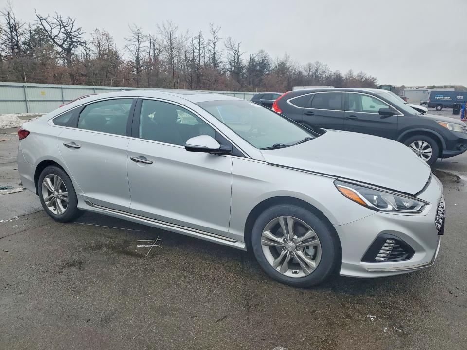 2018 Hyundai Sonata მანქანა იყიდება აუქციონზე, vin: 5NPE34AF9JH723776, აუქციონის ნომერი: 77484395