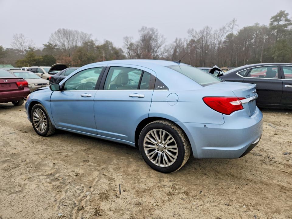 Продажа на аукционе авто 2012 Chrysler 200, vin: 1C3CCBCB6CN306631, номер лота: 77654735