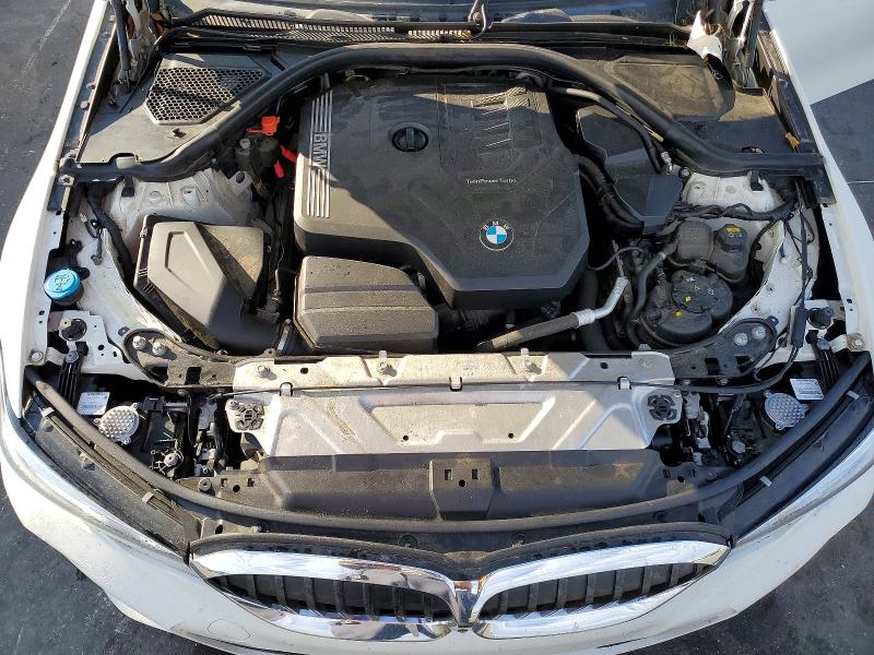 76665235 :رقم المزاد ، 3MW5R1J08M8B59146 vin ، 2021 Bmw 330i مزاد بيع