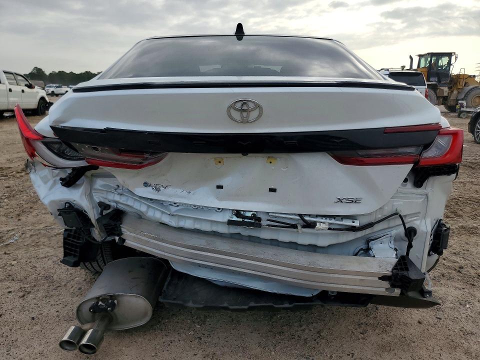 78057095 :رقم المزاد ، 4T1DAACKXSU083154 vin ، 2025 Toyota Camry مزاد بيع