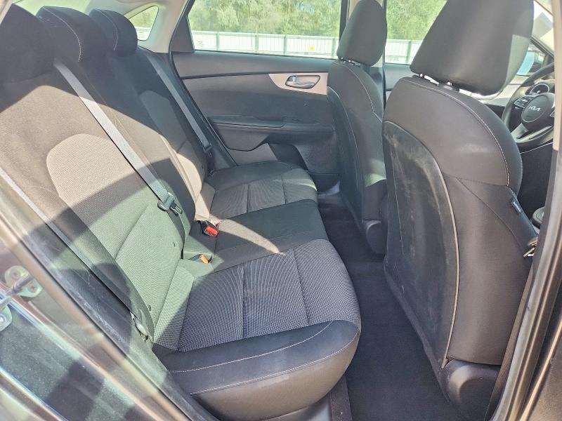 2023 Kia Forte მანქანა იყიდება აუქციონზე, vin: 3KPF24AD1PE681963, აუქციონის ნომერი: 78979875