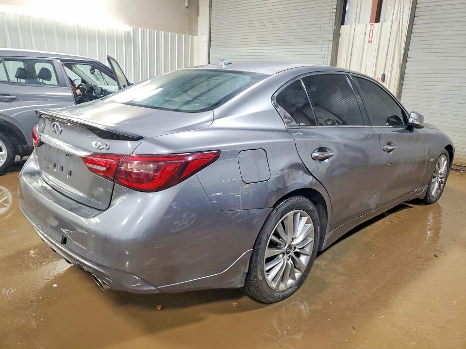 75569775 :رقم المزاد ، JN1EV7AR9JM439255 vin ، 2018 Infiniti Q50 مزاد بيع