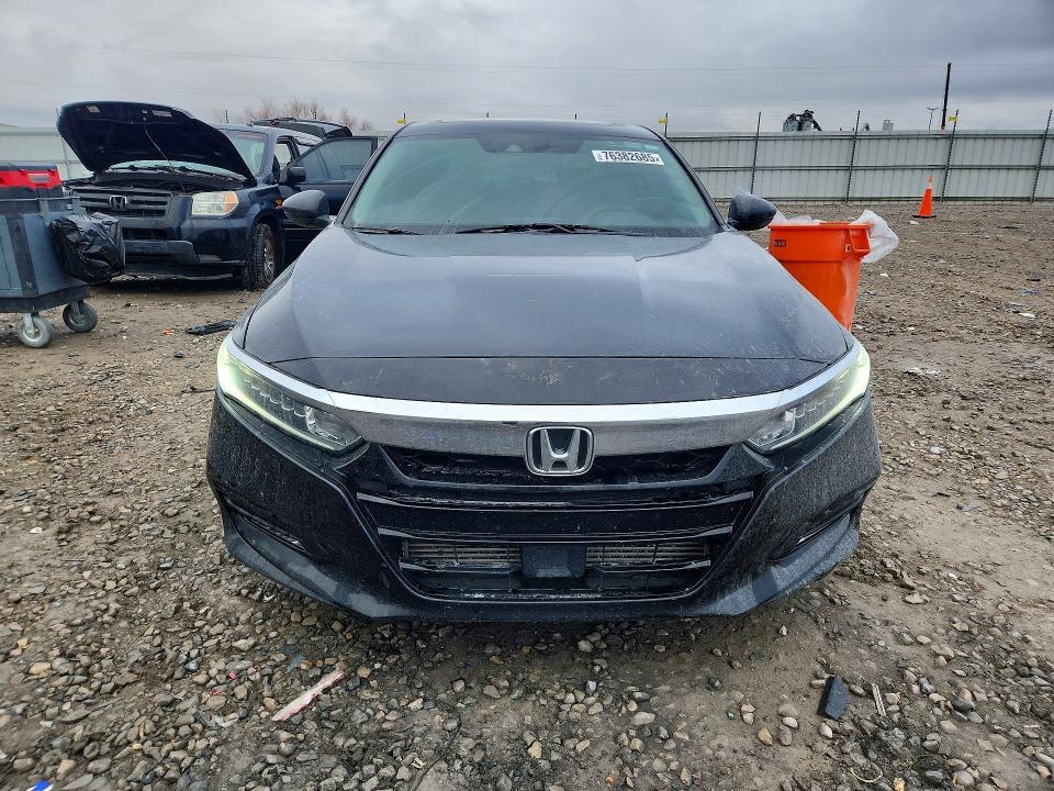 Aukcja sprzedaży 2018 Honda Accord, vin: 1HGCV1F50JA235292, numer aukcji: 76382685