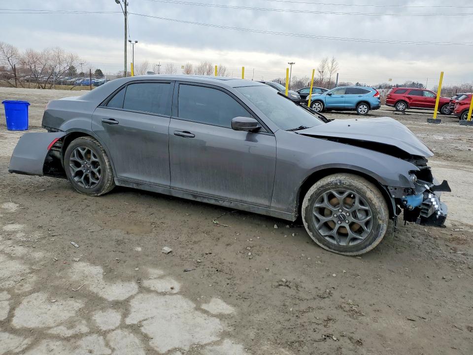 Продаж на аукціоні авто 2015 Chrysler 300, vin: 2C3CCAGG0FH883071, номер лоту: 77985295