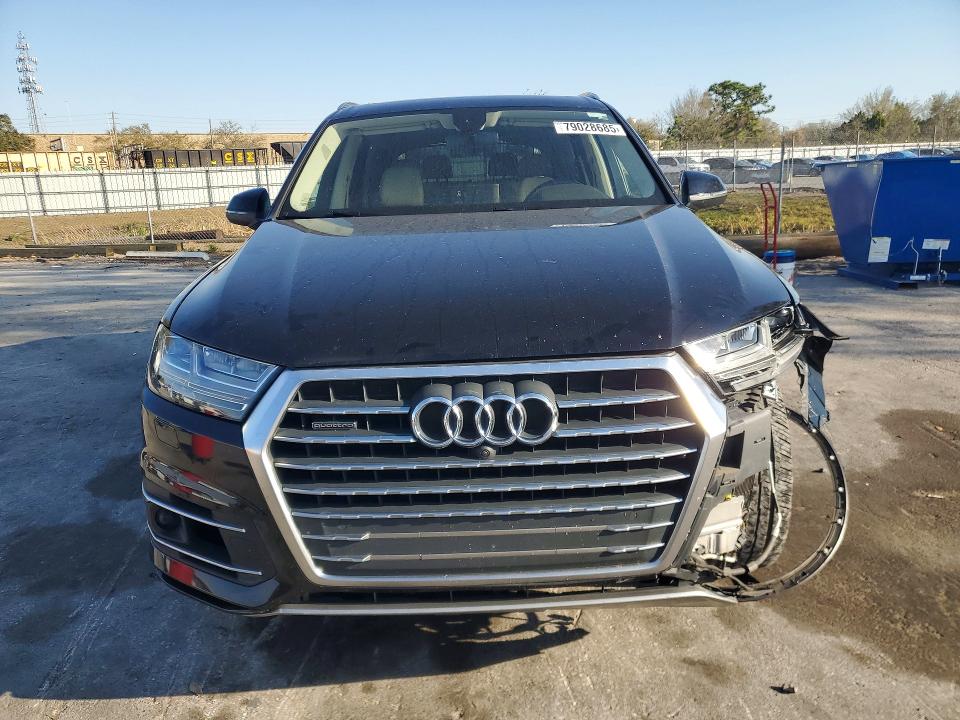 79028685 :رقم المزاد ، WA1LAAF77HD043964 vin ، 2017 Audi Q7 مزاد بيع