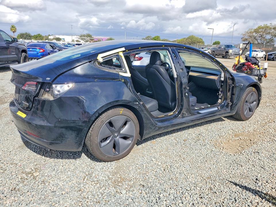 77430155 :رقم المزاد ، 5YJ3E1EA9KF324588 vin ، 2019 Tesla Model 3 مزاد بيع