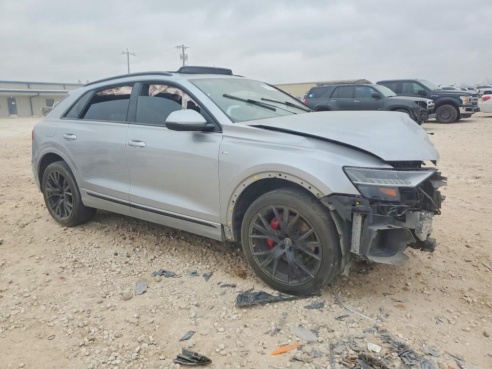Продаж на аукціоні авто 2021 Audi Q8, vin: WA1EVAF1XMD015160, номер лоту: 75538325