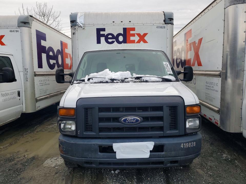 2015 Ford Econoline მანქანა იყიდება აუქციონზე, vin: 1FDWE3FS2FDA18339, აუქციონის ნომერი: 78122445