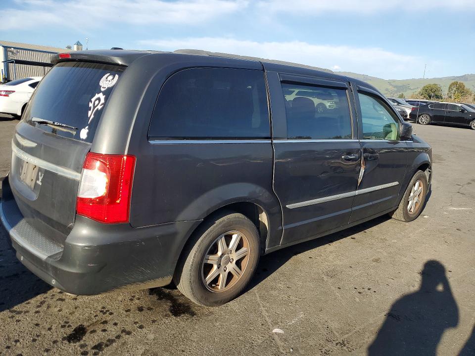 76313915 :رقم المزاد ، 2C4RC1BG7CR117051 vin ، 2012 Chrysler Town & Country مزاد بيع