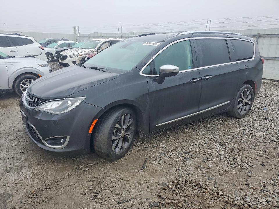 Продажа на аукционе авто 2017 Chrysler Pacifica, vin: 2C4RC1GG5HR821832, номер лота: 76544695