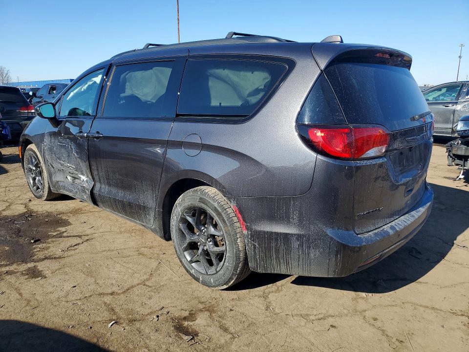 76967645 :رقم المزاد ، 2C4RC1GG2KR678944 vin ، 2019 Chrysler Pacifica مزاد بيع