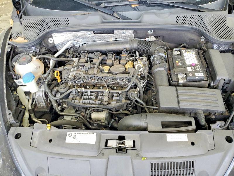 Auction sale of the 2018 Volkswagen Beetle, vin: 3VW5DAAT3JM515143, lot number: 77673995