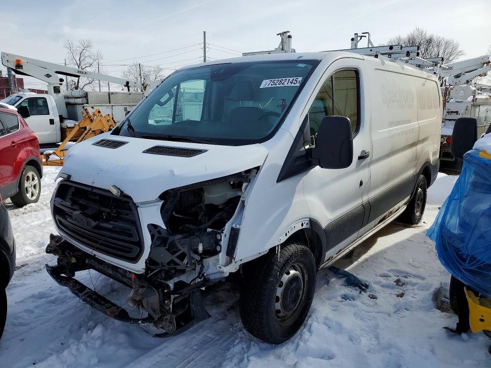 Продажа на аукционе авто 2015 Ford Transit, vin: 1FTNE1ZM9FKA17217, номер лота: 75282145