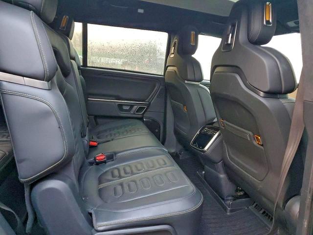76234395 :رقم المزاد ، 7PDSGABLXPN020988 vin ، 2023 Rivian R1s Launch مزاد بيع