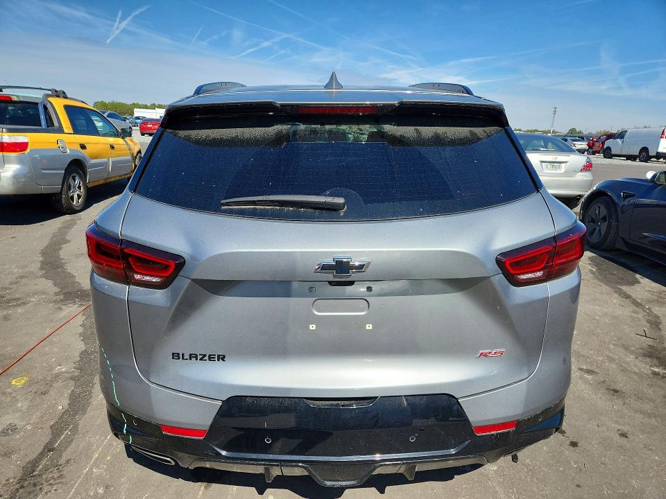 2025 Chevrolet Blazer მანქანა იყიდება აუქციონზე, vin: 3GNKBERS4SS110167, აუქციონის ნომერი: 78787395