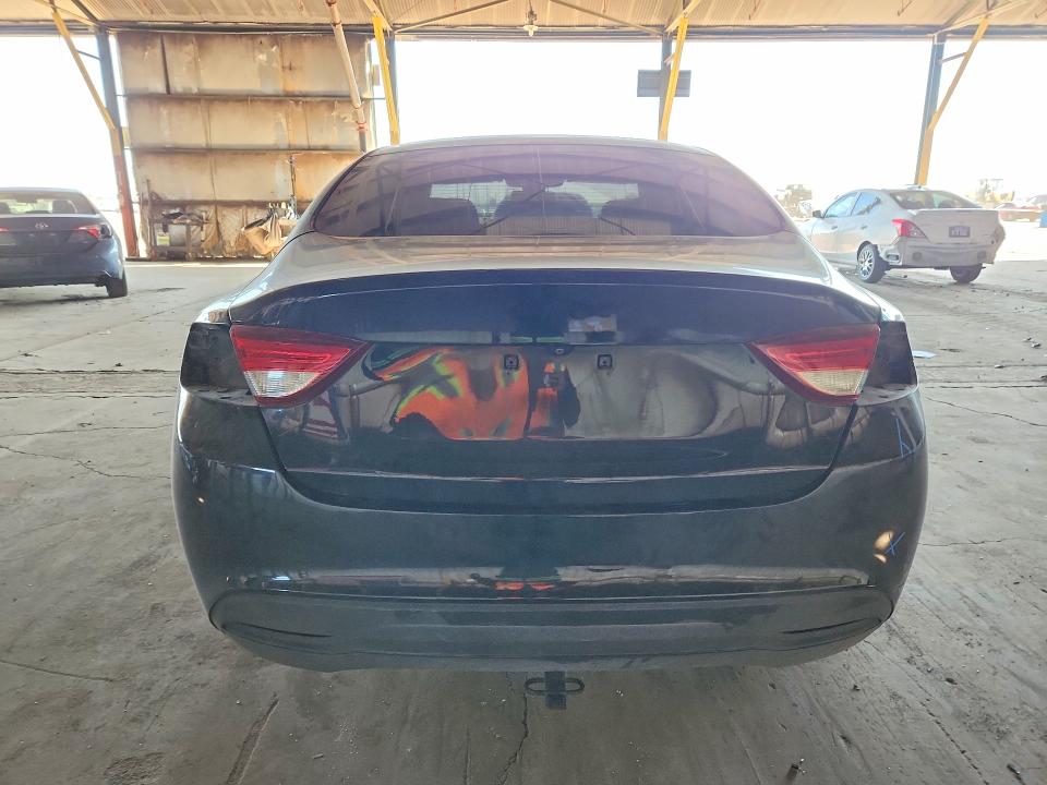 76442145 :رقم المزاد ، 1C3CCCFB0HN508082 vin ، 2017 Chrysler 200 مزاد بيع