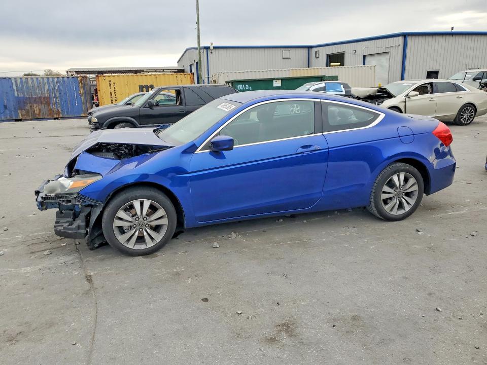 Auction sale of the 2011 Honda Accord, vin: 1HGCS1B36BA015234, lot number: 76851385
