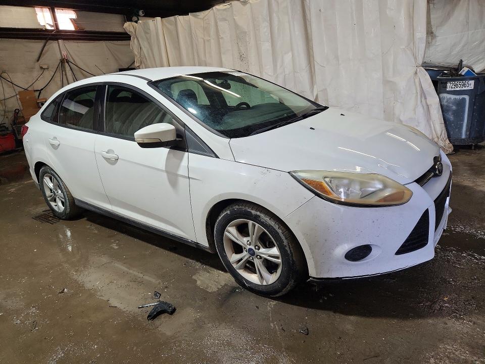 Продажа на аукционе авто 2014 Ford Focus, vin: 1FADP3F22EL105920, номер лота: 77763095
