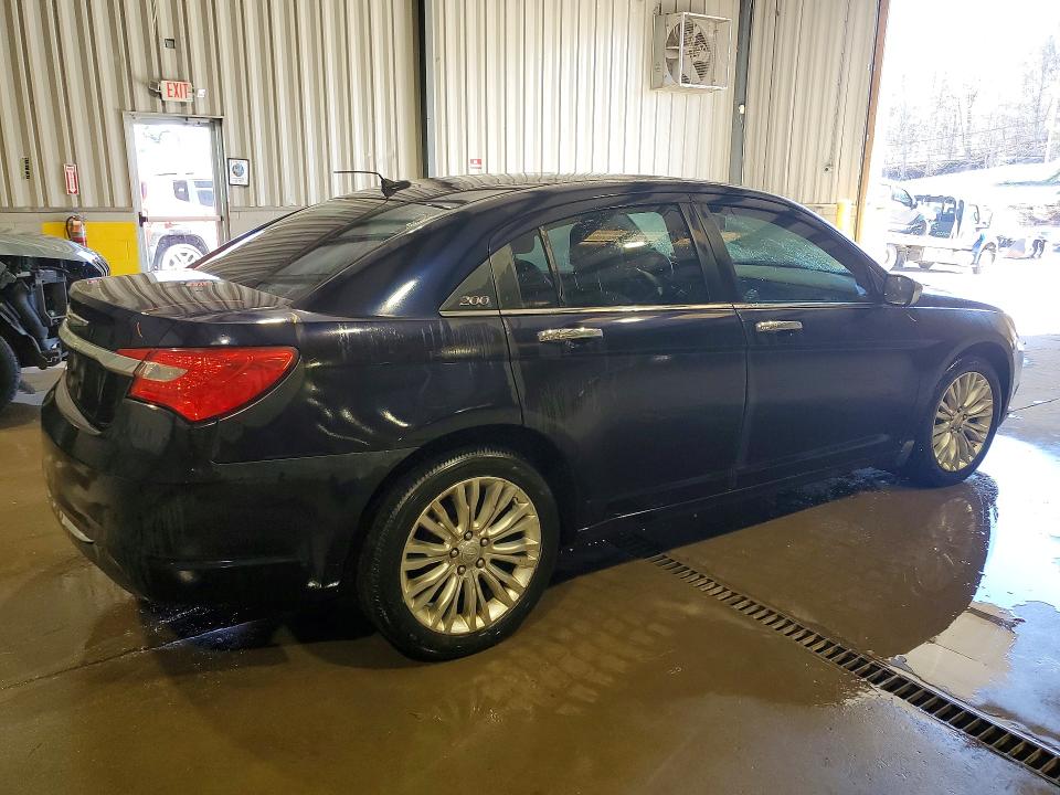 Продажа на аукционе авто 2011 Chrysler 200, vin: 1C3BC2FG8BN582231, номер лота: 78247325