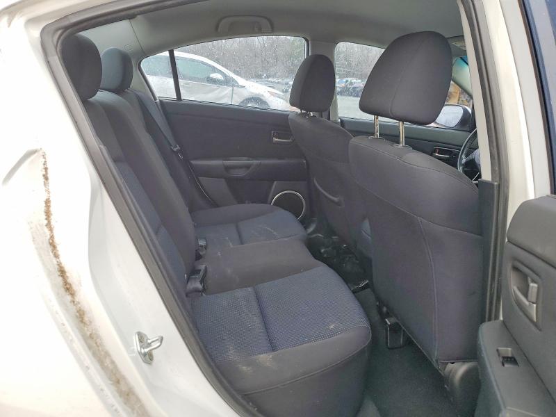 2004 Mazda 3 მანქანა იყიდება აუქციონზე, vin: JM1BK323341168680, აუქციონის ნომერი: 79174375