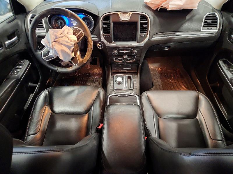 78035635 :رقم المزاد ، 2C3CCARG1JH269233 vin ، 2018 Chrysler 300 مزاد بيع