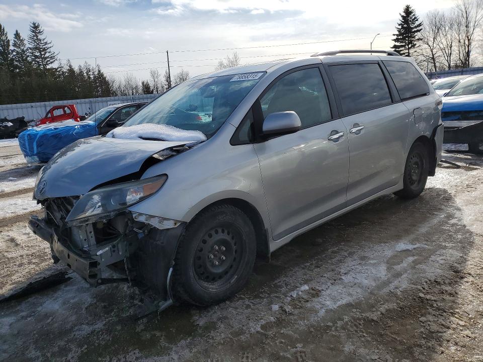 78858315 :رقم المزاد ، 5TDXK3DC3ES441866 vin ، 2014 Toyota Sienna مزاد بيع