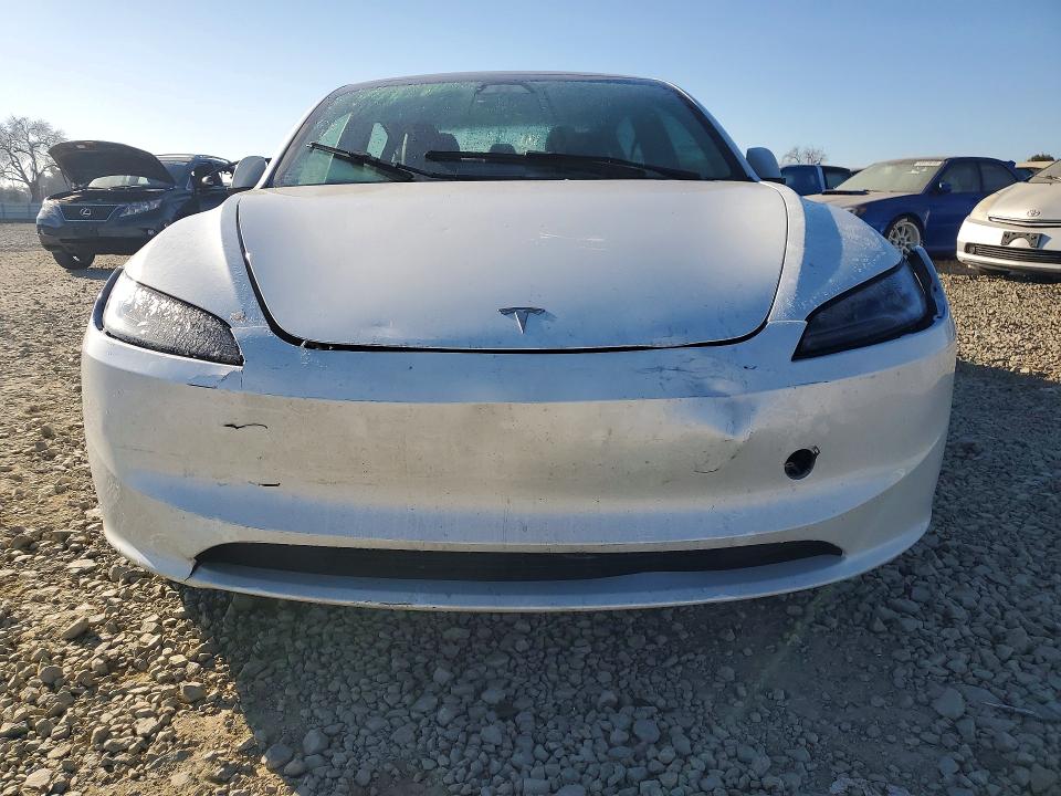 Продаж на аукціоні авто 2024 Tesla Model 3, vin: 5YJ3E1EAXRF743608, номер лоту: 75770555