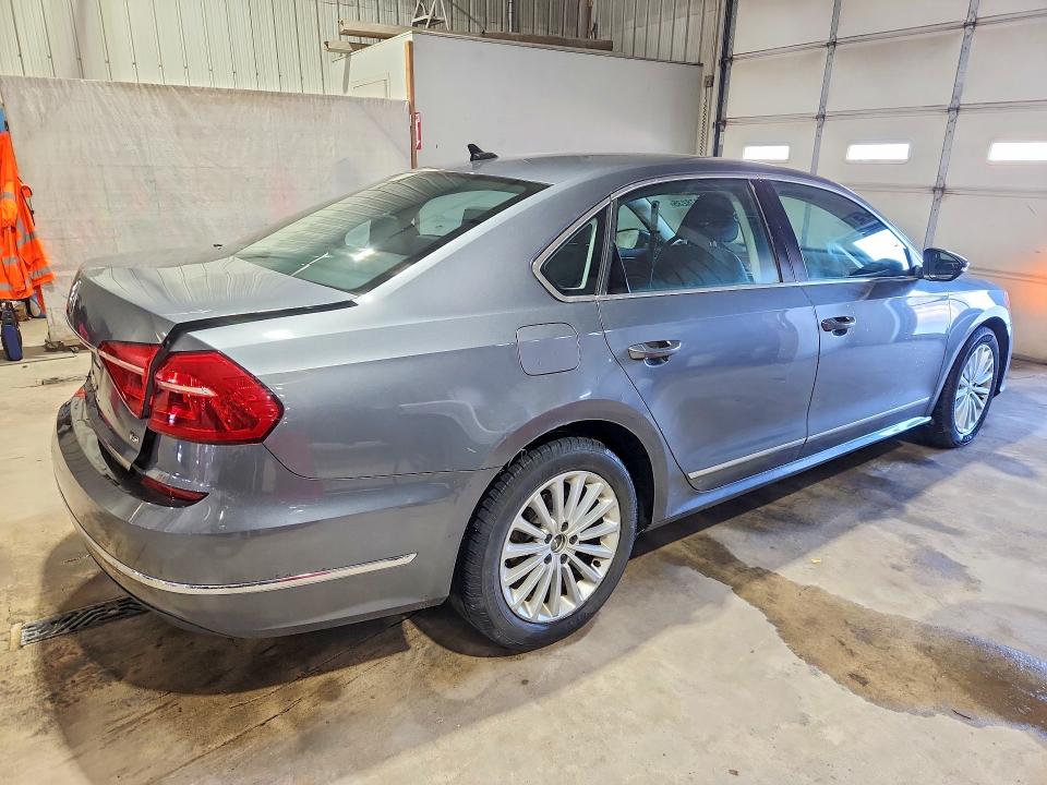 76078235 :رقم المزاد ، 1VWBT7A35GC025841 vin ، 2016 Volkswagen Passat Se مزاد بيع